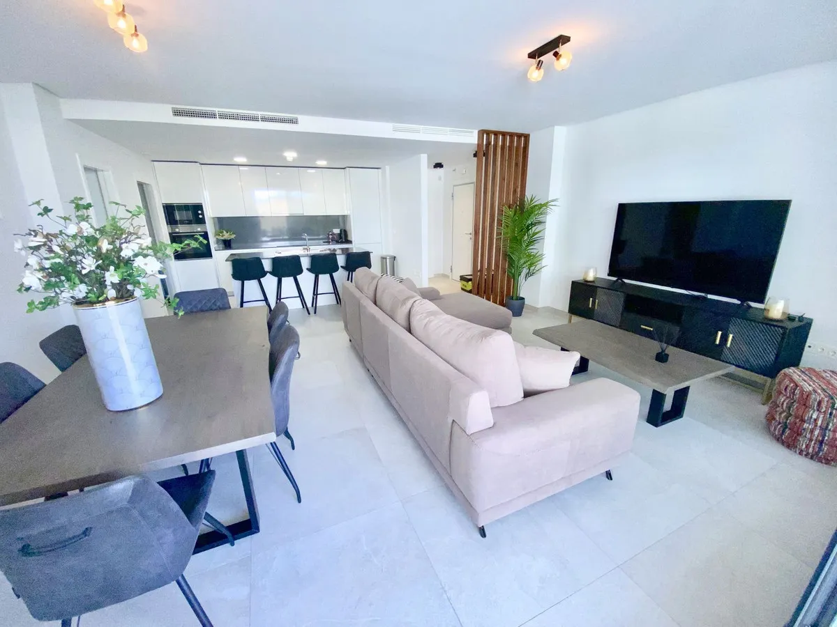 23f76c59-3a1f-475e-8f3c-ab6a5c1cb0e1