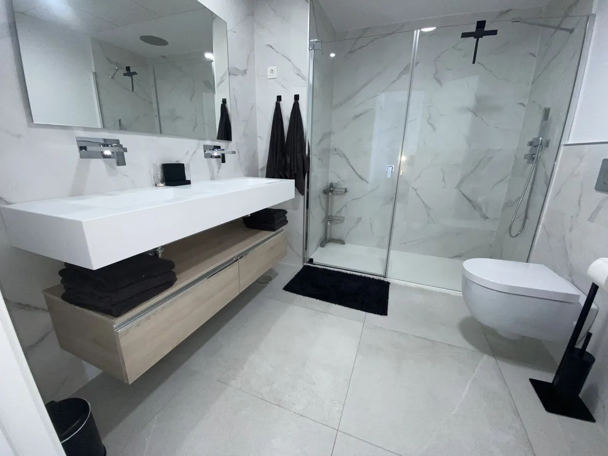 60073e14-4daa-421c-bc9f-152b860891b1