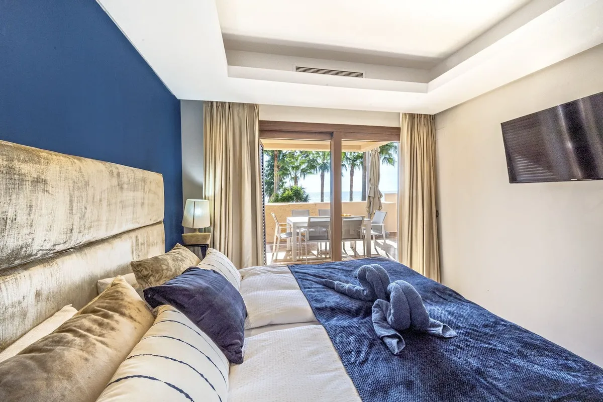 b080e6df-b195-4ea3-91f2-d41a7c5ce935