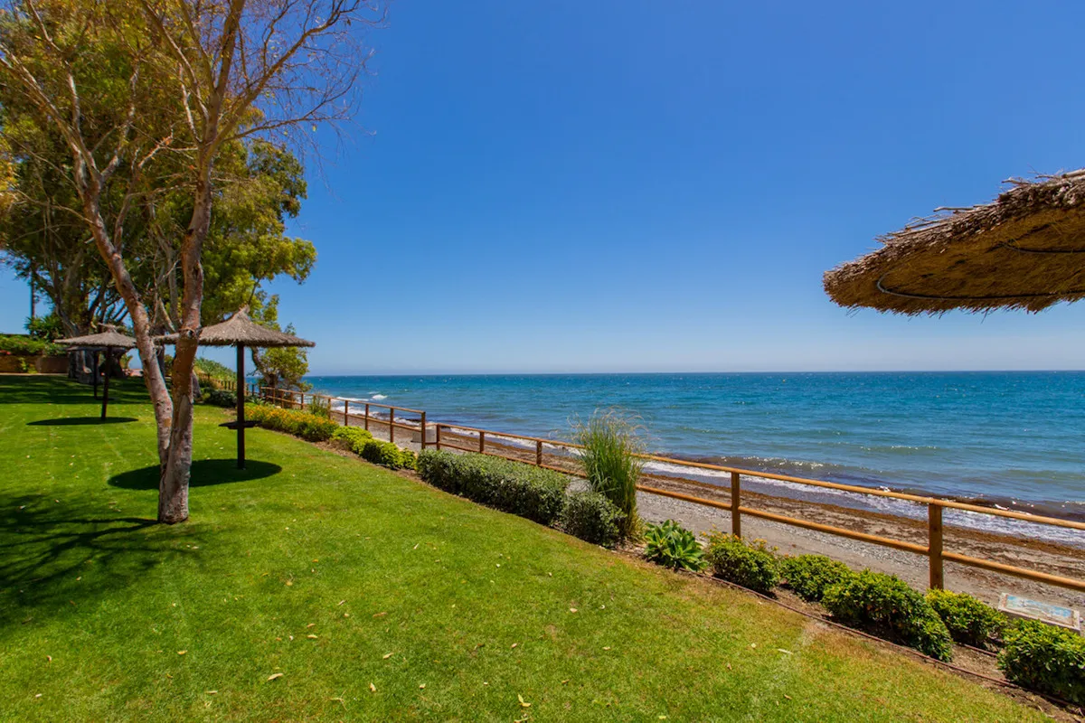 f120d967-d3ca-4ba2-8a76-af0fd68b2c73