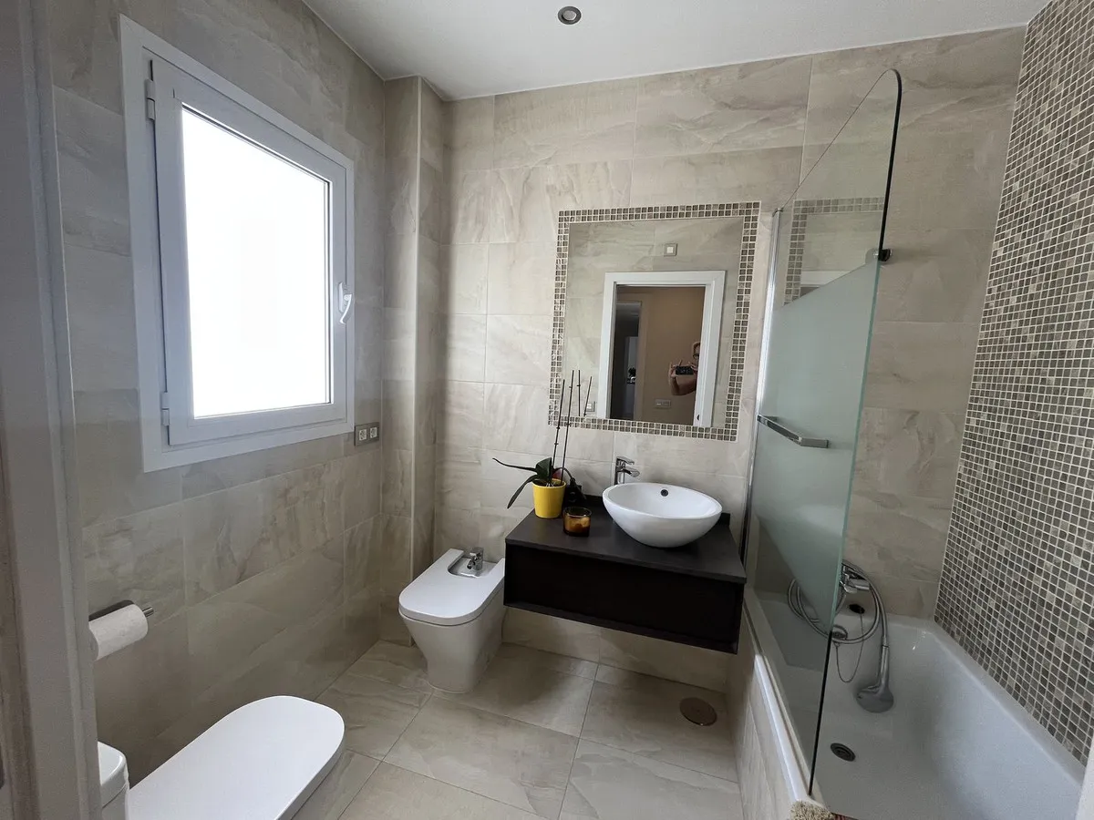 666bb9e1-e5e2-4adc-9750-06571a420ae6