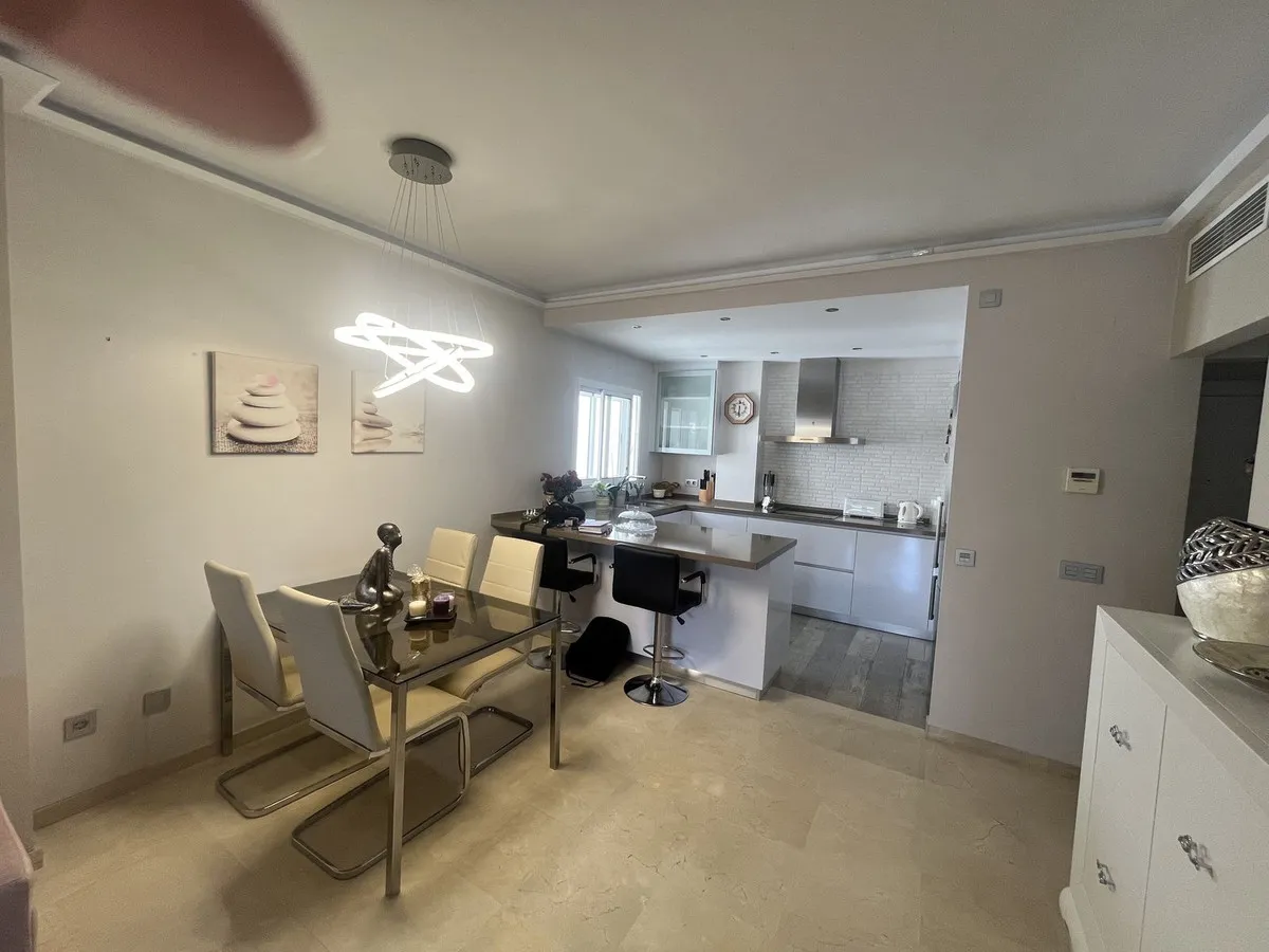 c9f9d891-7f2e-4d33-8be7-60e14d954d09