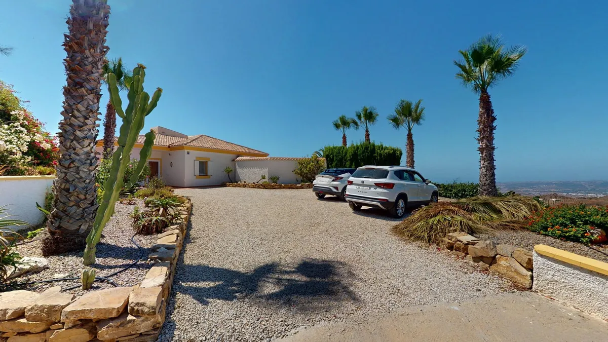 3ed675aa-7184-4d72-a0d6-14c2012d1c59