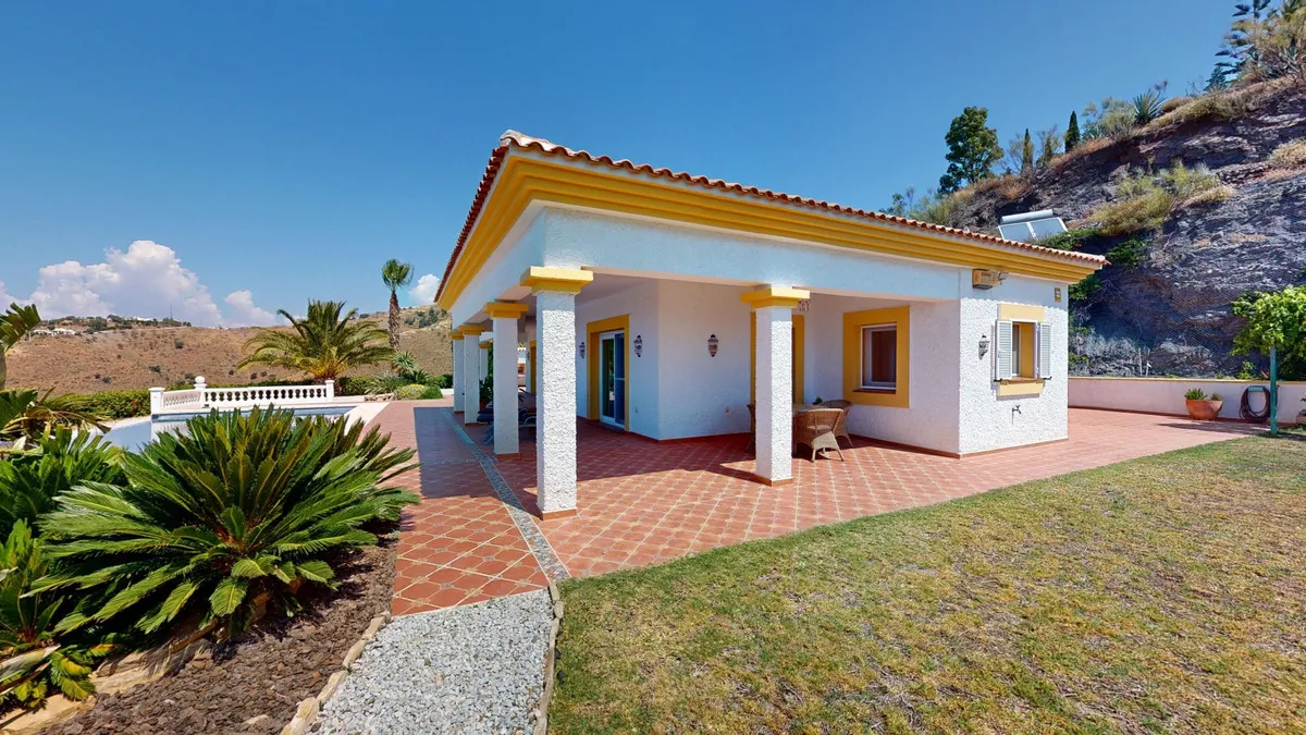 6f44fd1f-59cd-4abb-8b95-68fa1a7d94fc