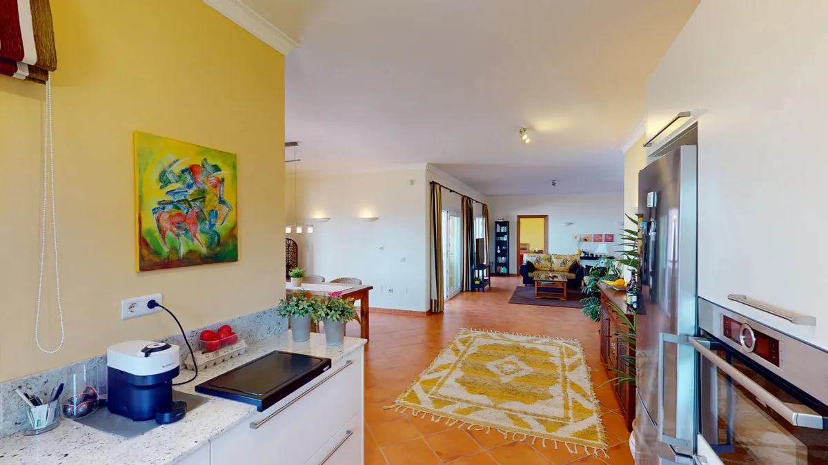 a0a71dd9-5e8d-4533-bddf-03aea7b0bcfa