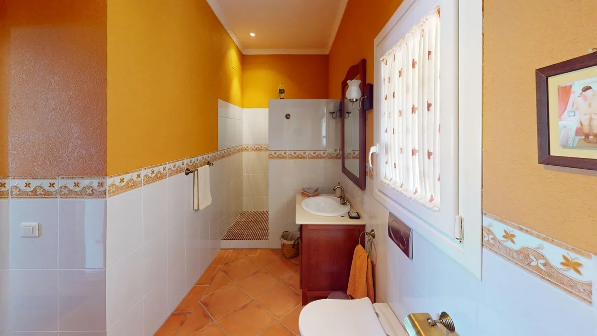 df4bae68-ca6d-4484-9a33-2ed50d4a1a41