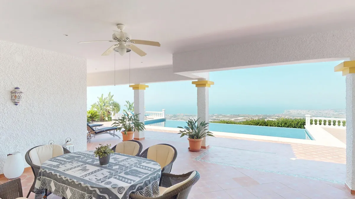 e247d0cb-3650-478b-b9f1-c8ecfd3afc66