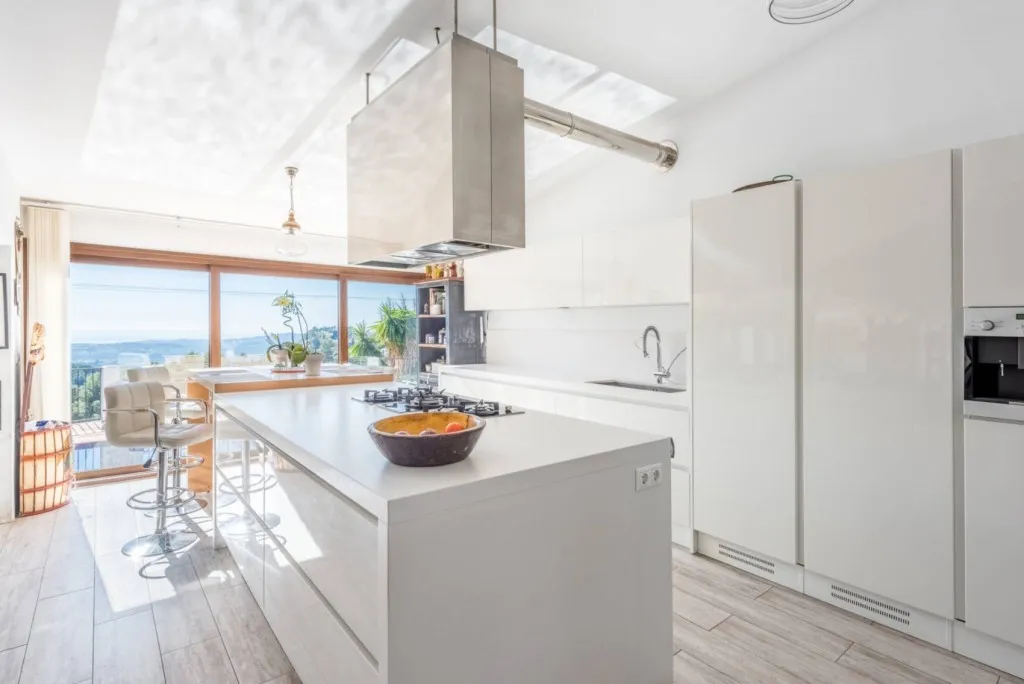 55bfd04d-b333-4797-b492-0cc33a738afd