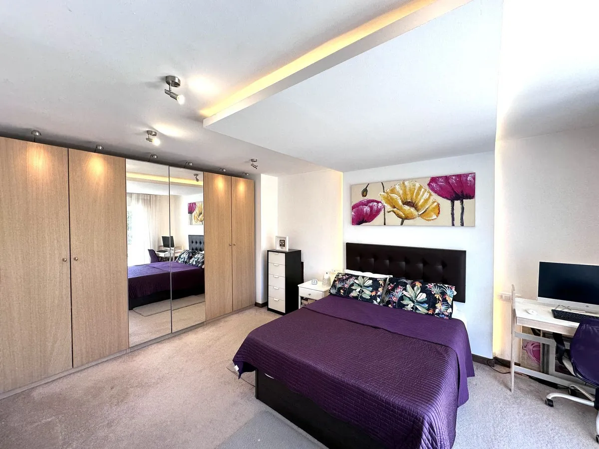 8bb1f581-aeb3-4564-a17d-6753d470d661