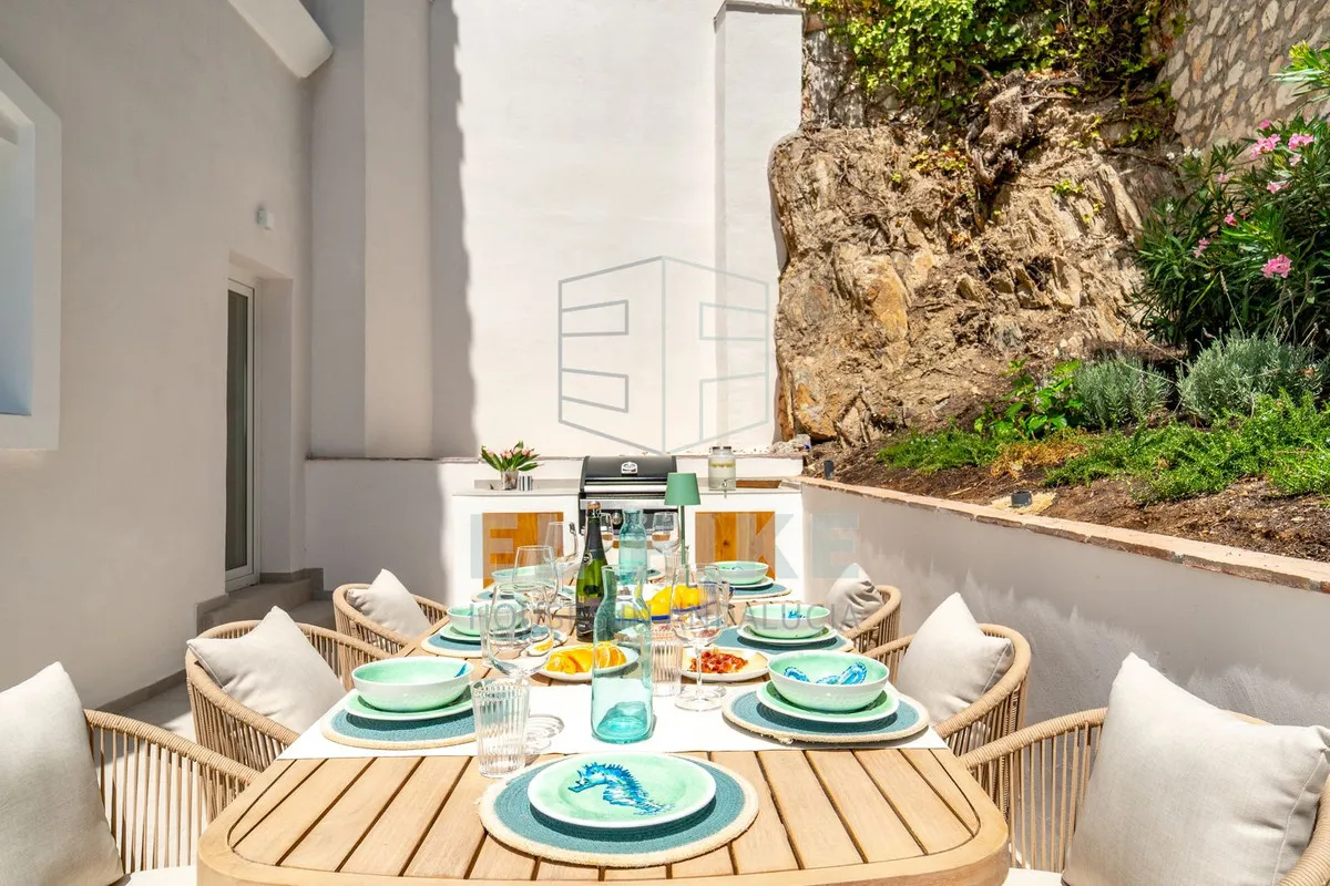 5de03162-79f1-434d-a5ef-c7a1ac95ad2d