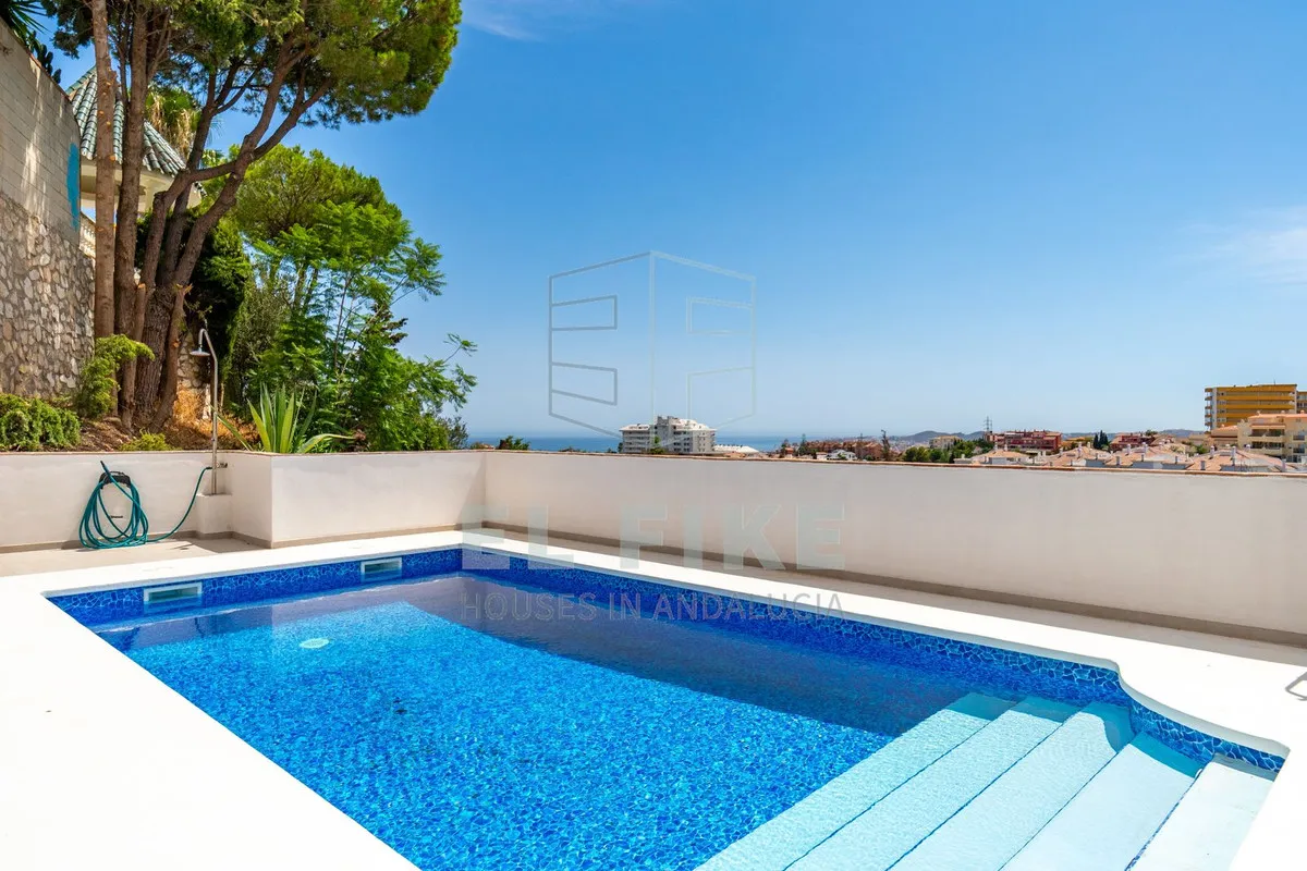 6a99f12b-c9b2-4307-bd7f-14aa420cd80f