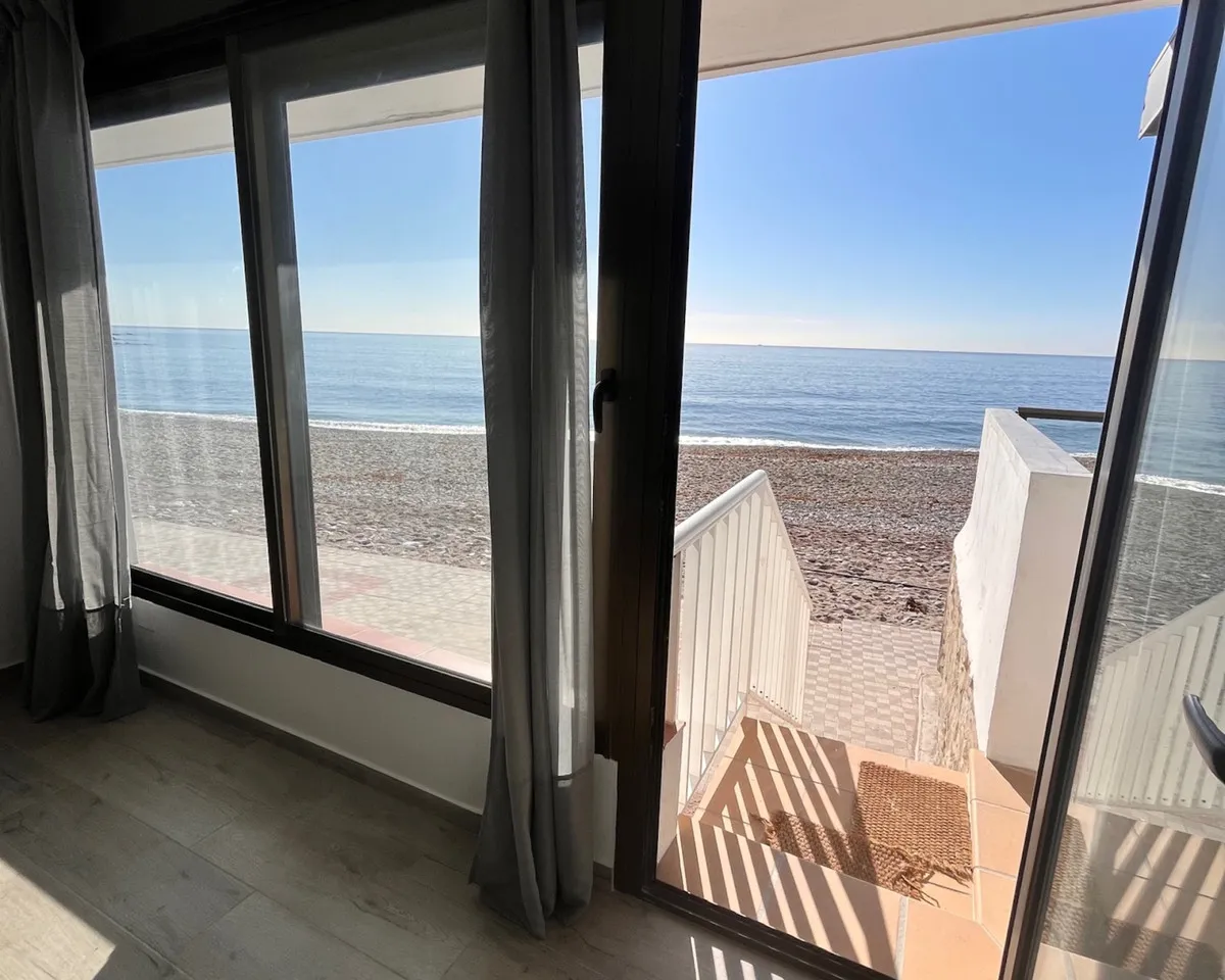 033da4f8-05d6-4caa-bdc0-b7c0e722ac5f