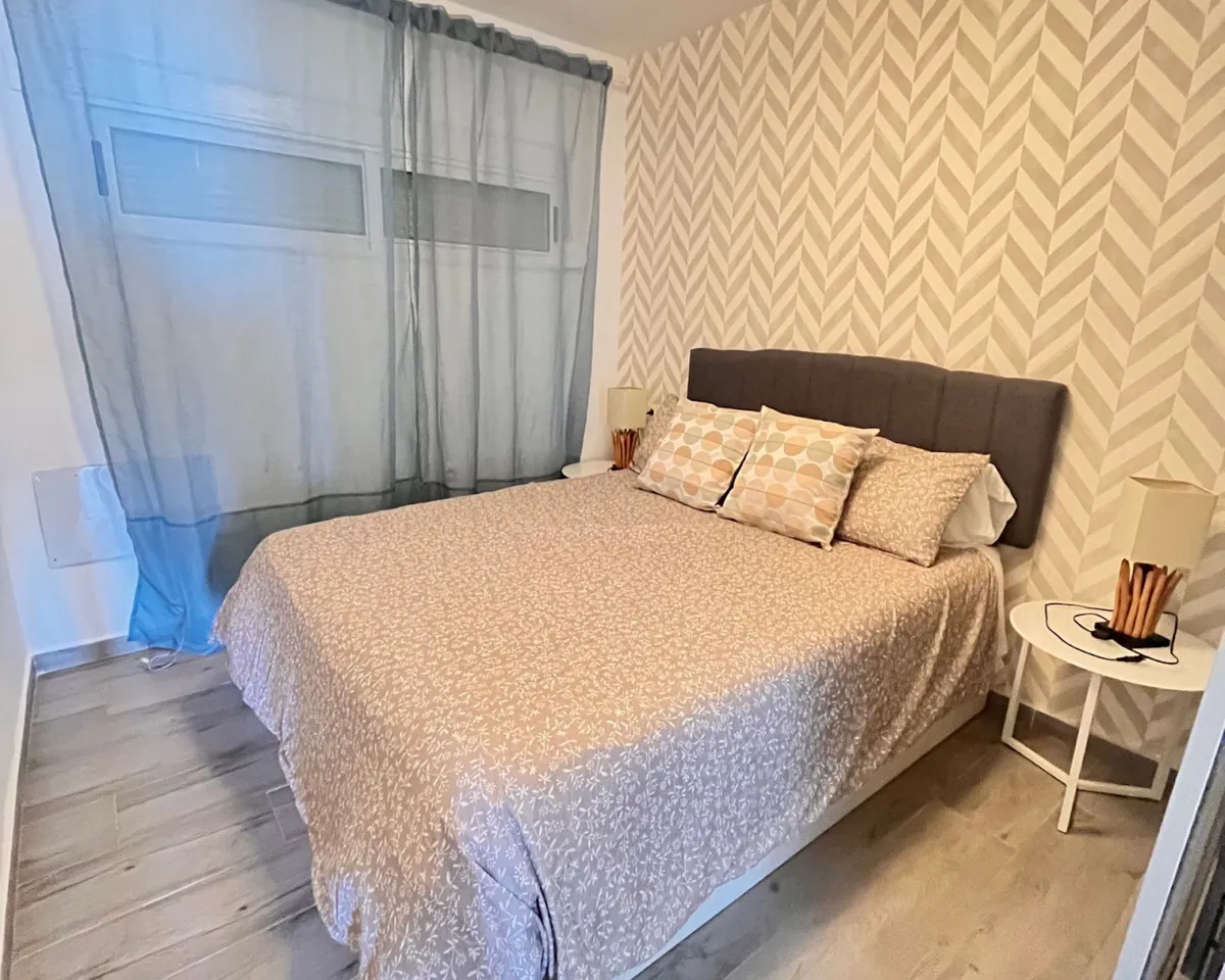 0dd49184-68f7-4b59-9d9f-a86527cbcdfa