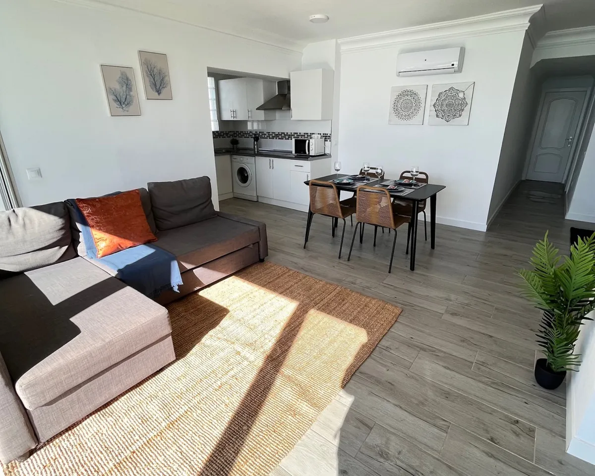 1b686d58-1c03-444b-a89b-5de838527db3