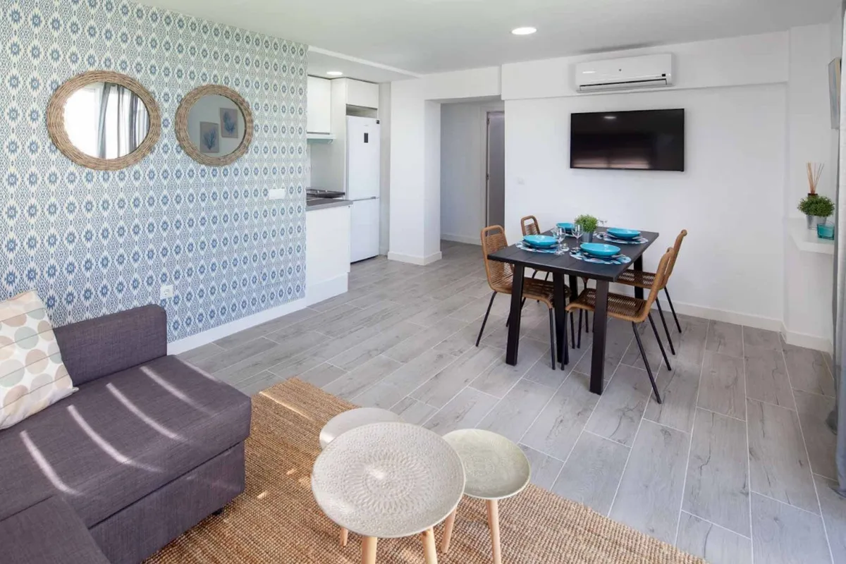 2d14f704-489d-44b7-95a5-6094dc112fd7