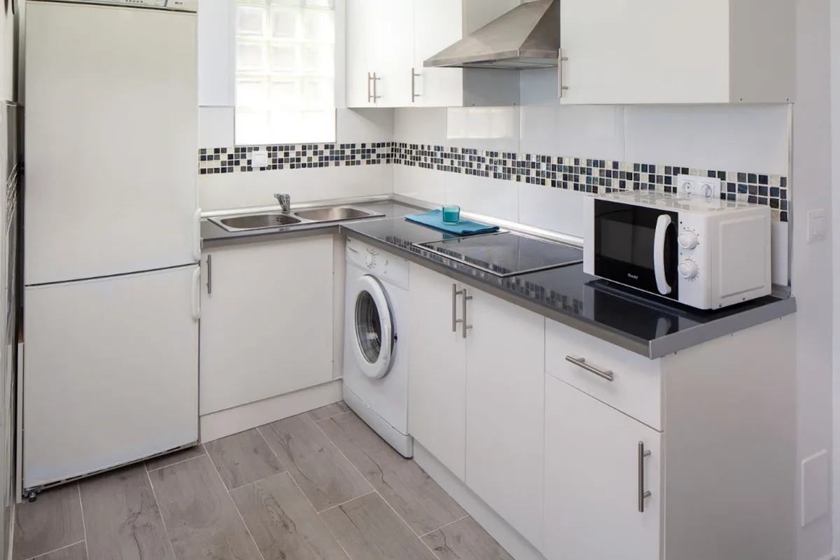 99332c24-29ae-47aa-8cc1-1fa45669ab42