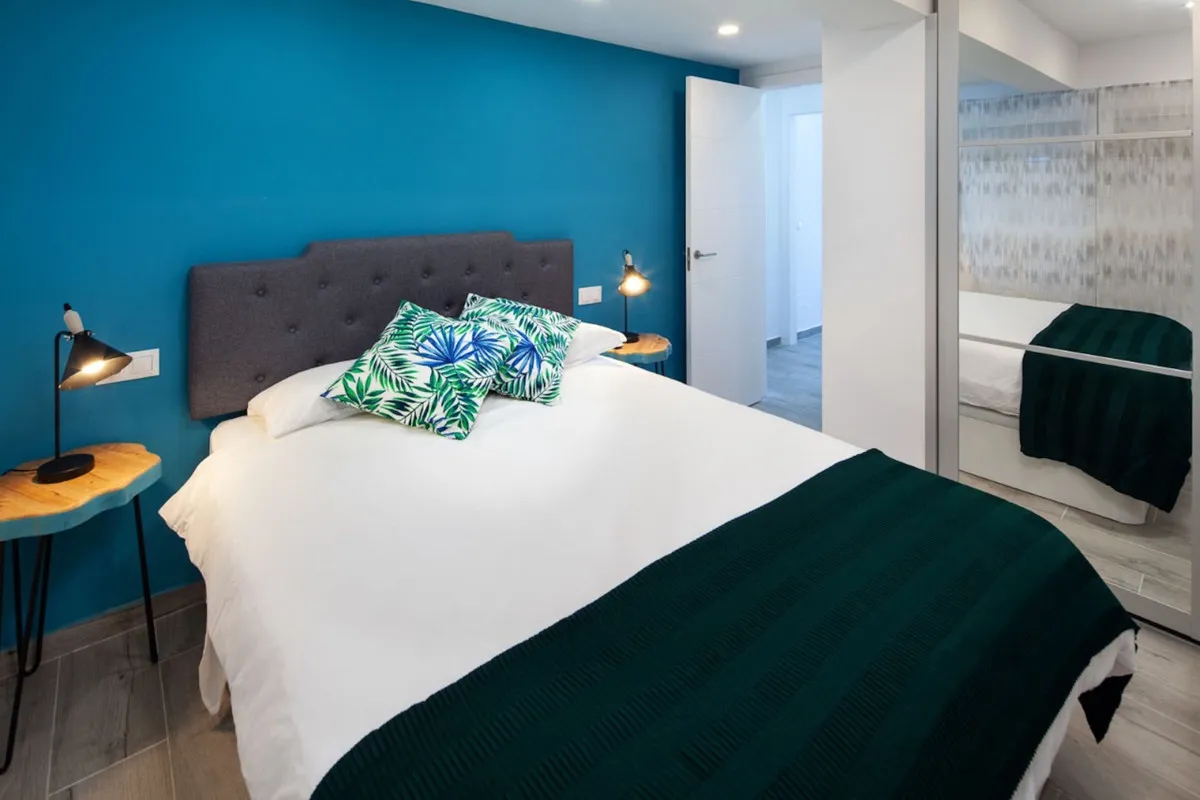 a4ac7a35-c675-4c22-81de-6ffbd77dbc69