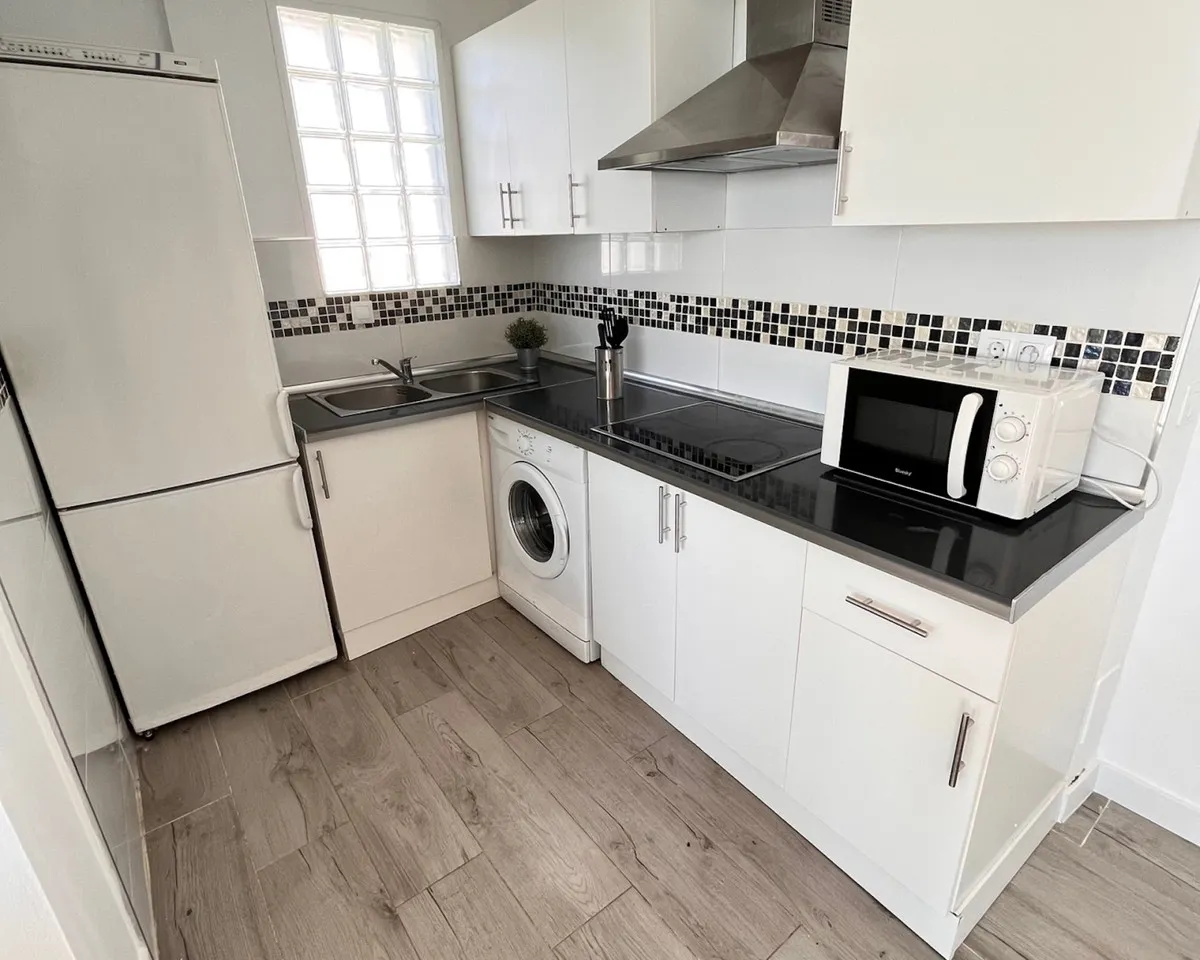 deb211f9-4215-4db3-bac1-80ff59d36a76