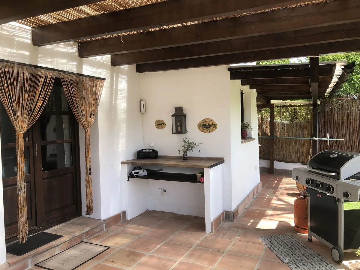 0998b912-21e2-4830-b775-16cc8b3727e3