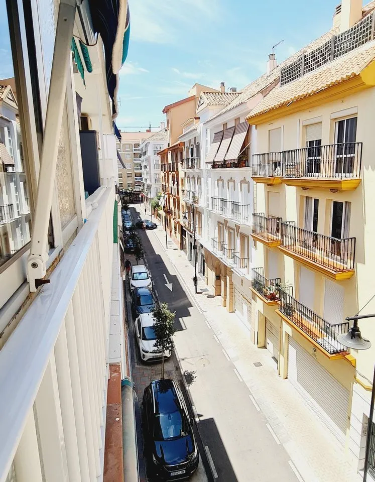 78d93b55-e8fb-4bcf-a6ca-e5ff7650ed35