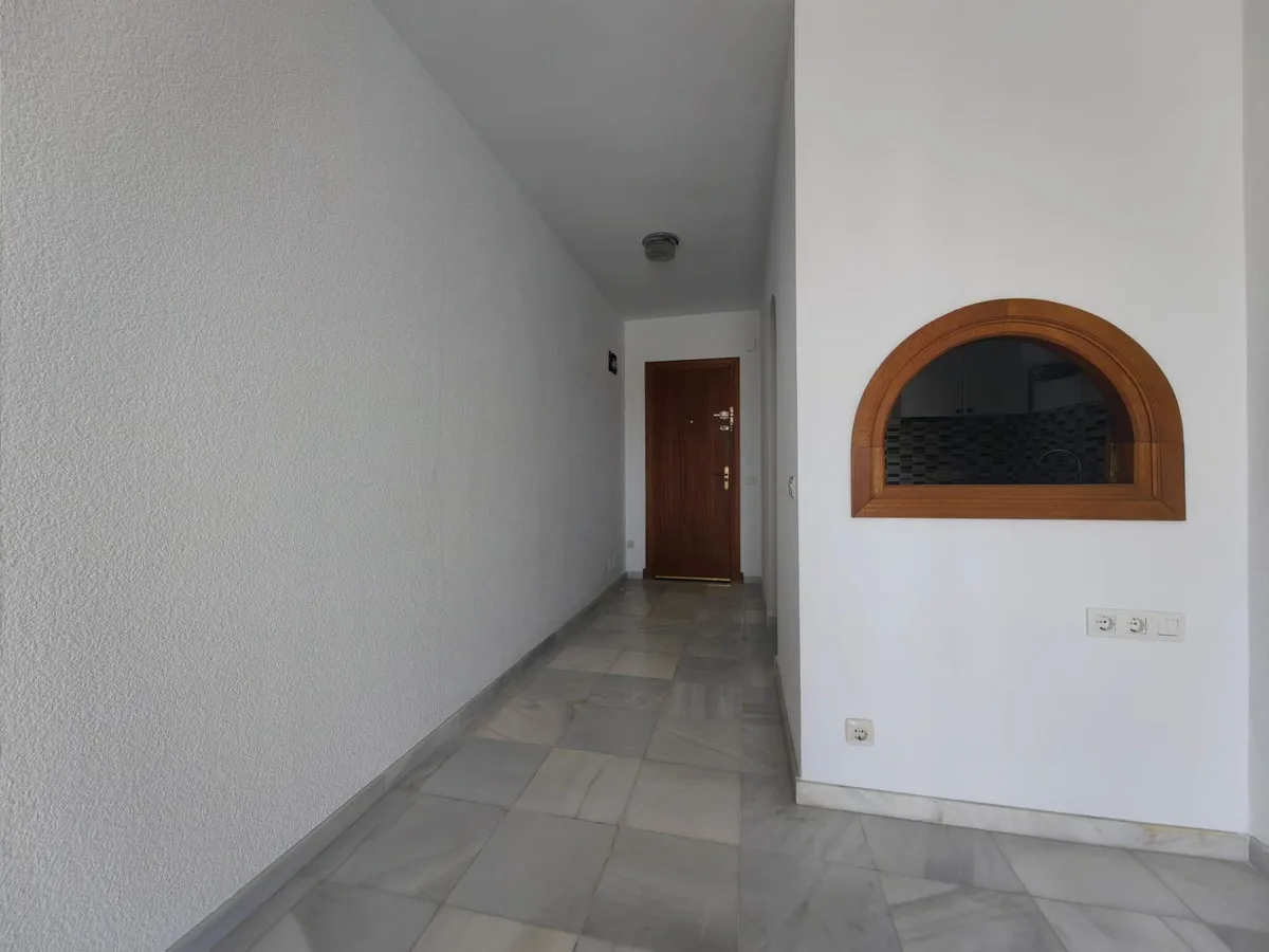 09f61f01-74a7-4011-b98c-ad0106025d33