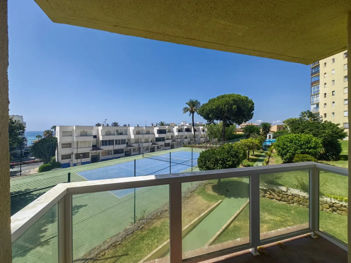 44ef7c8f-fdb8-447d-b29a-4f12eff9f9c0