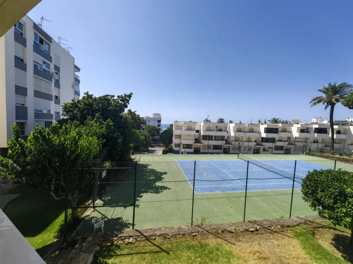 87838833-a69e-4faa-a76f-8df9fc646c08