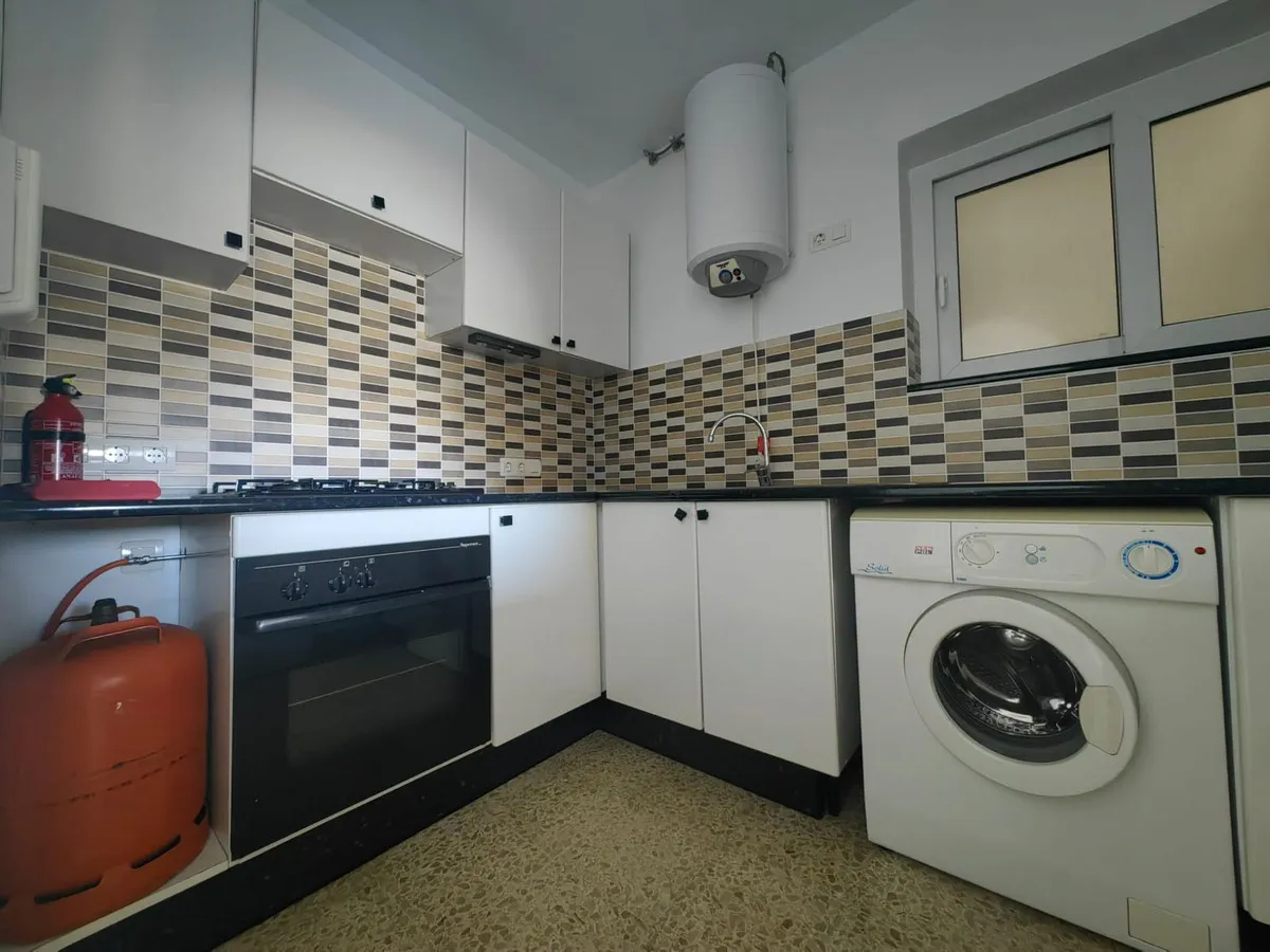 fc911b33-08ab-43a4-b1db-490347f9ef3f