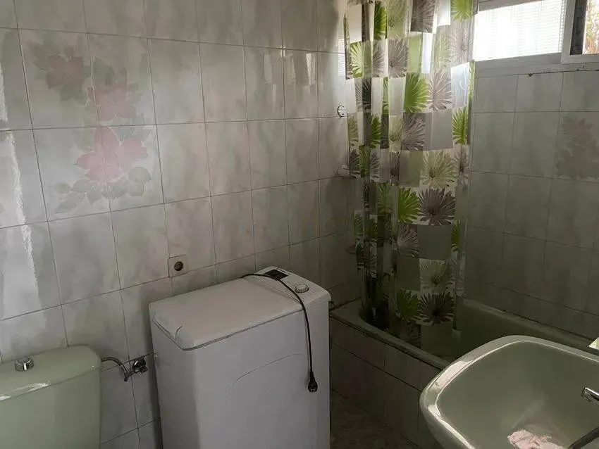 a51d8302-c2d8-4ebd-9586-8f133293aa61