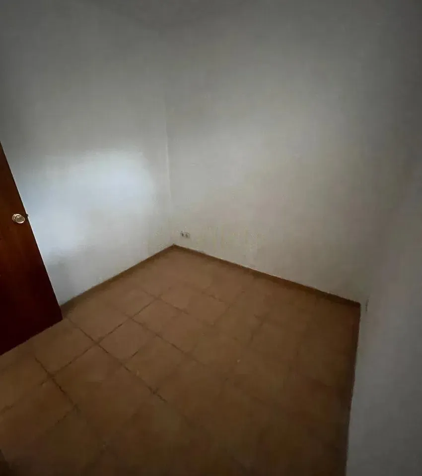 ecdbffda-c6aa-43eb-a3ff-3e0461bb1631