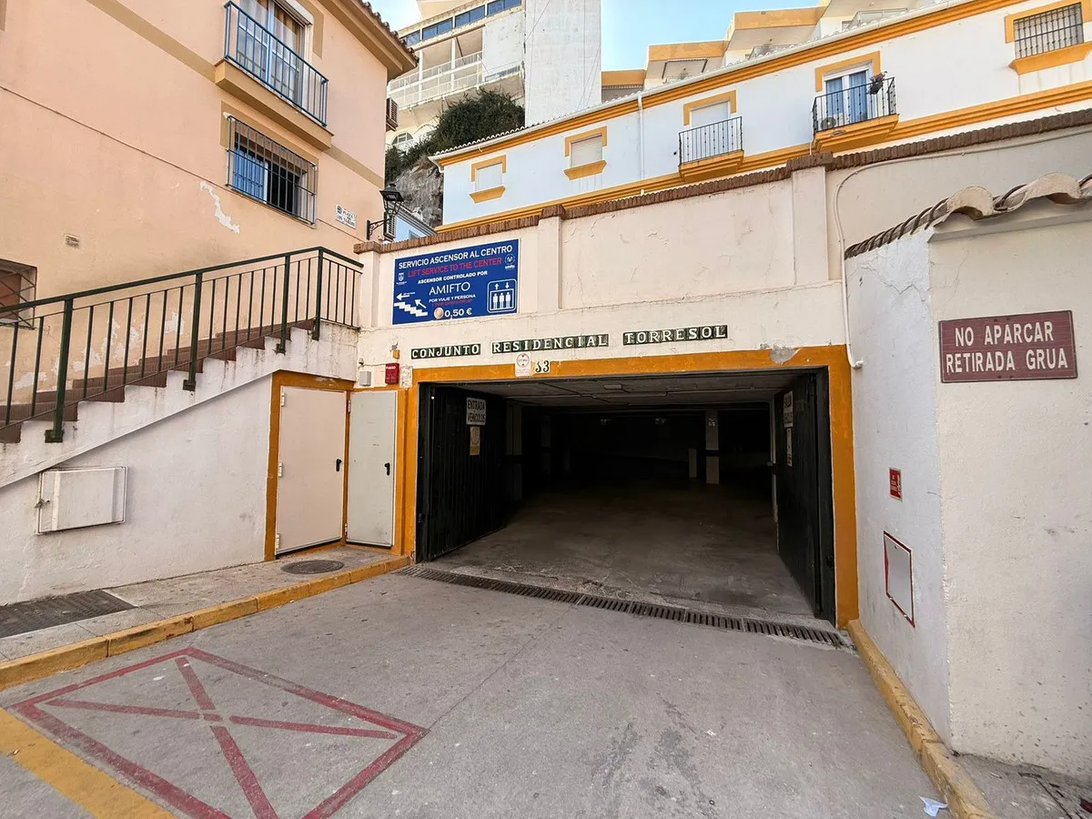 bb79f97f-4fe1-4155-83c1-9e1da8d817ff