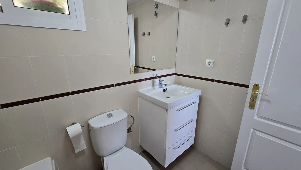 2a8c87d5-da9b-4199-8729-6f557208c5d7