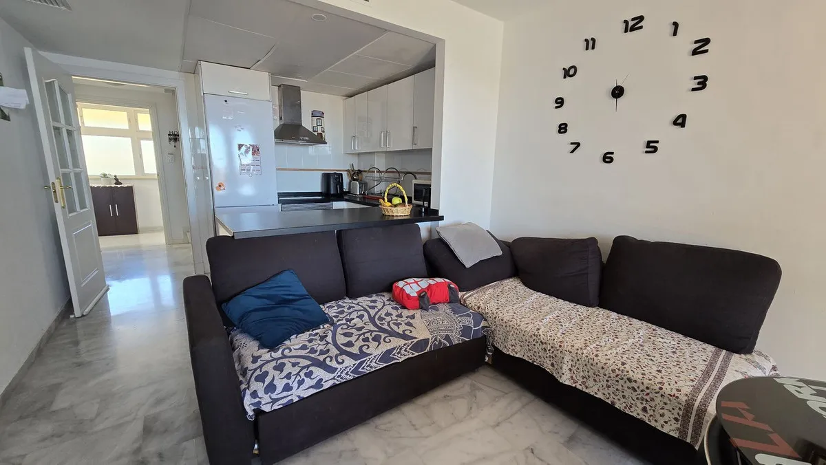 d1b88bda-9ddc-4d4c-9d9f-57338549dc09