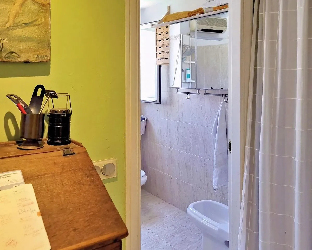 6fa484f3-ef00-4dd3-8dae-53428b73a7ef