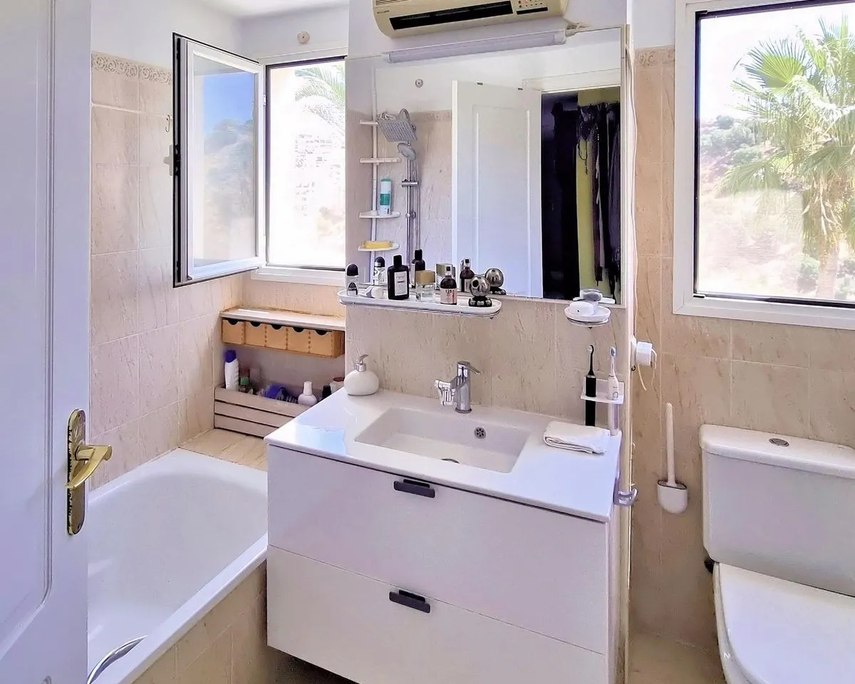 95978ad3-1443-4617-987e-1ccede9288a9