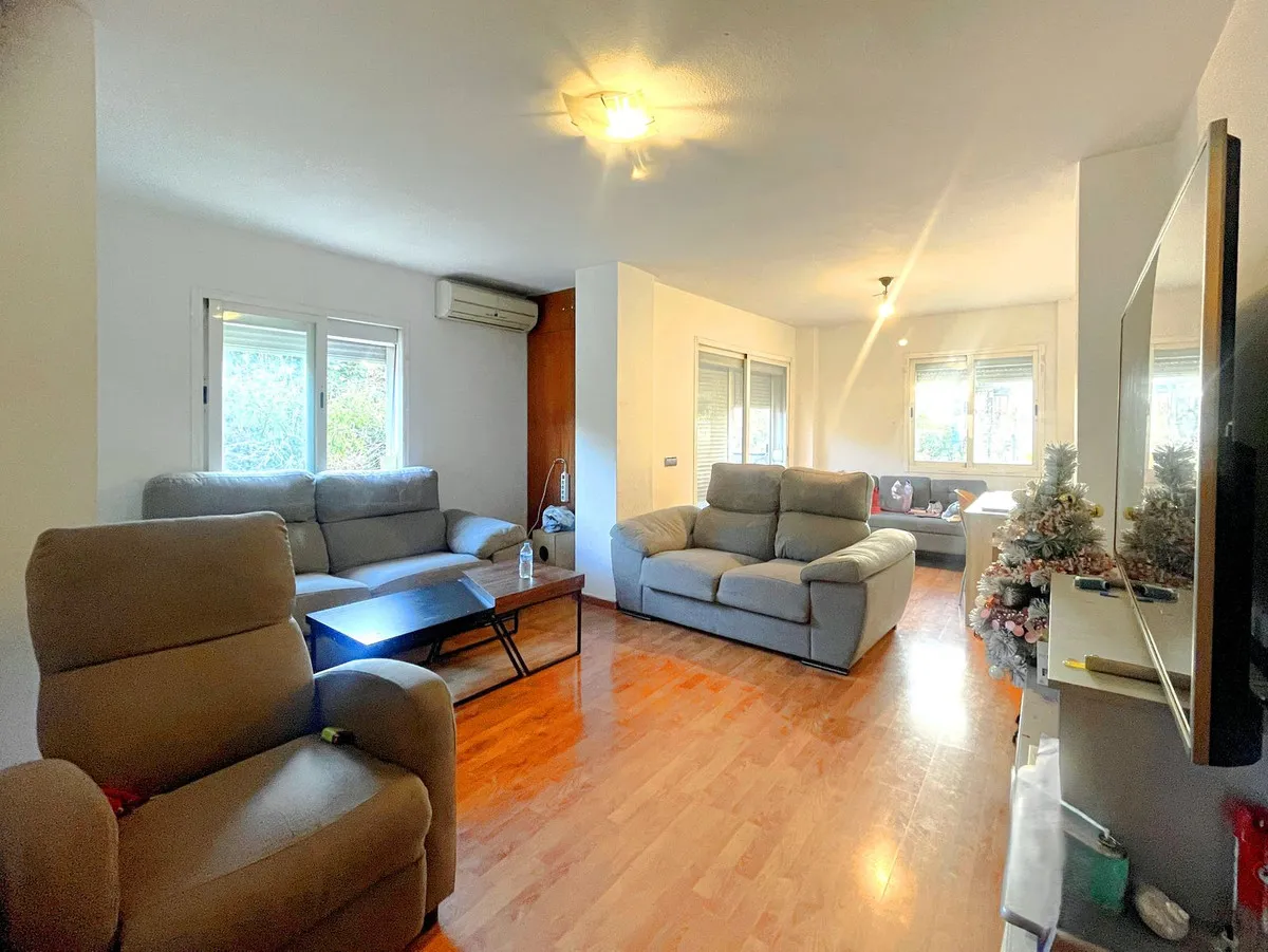 6c88ef8e-3425-422b-9aa8-38634703b584