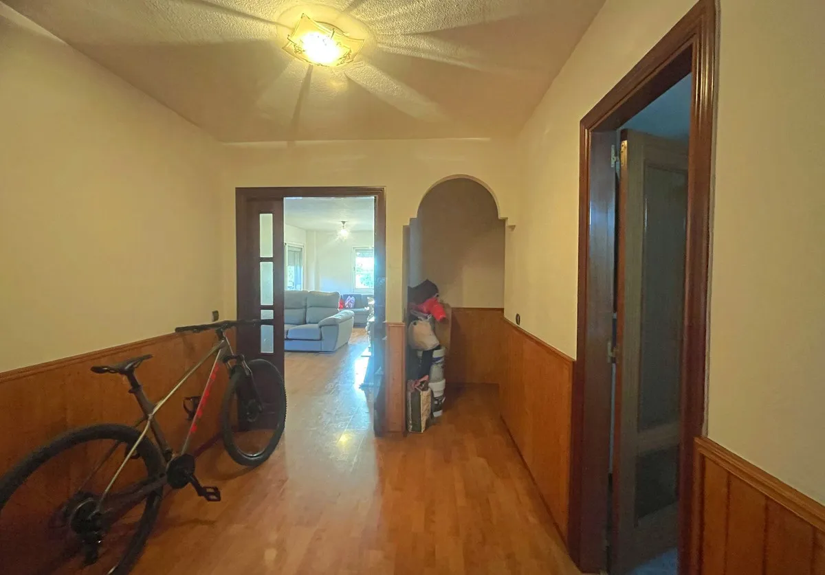 7abc3637-359d-4a88-ae7e-fcffb5d60956