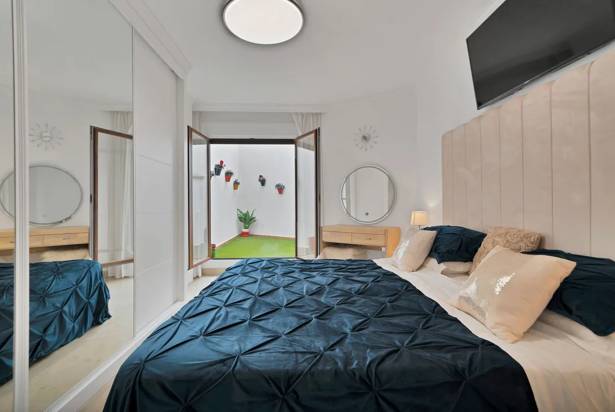 acecb6d0-a9d5-4307-a918-f52442231c69