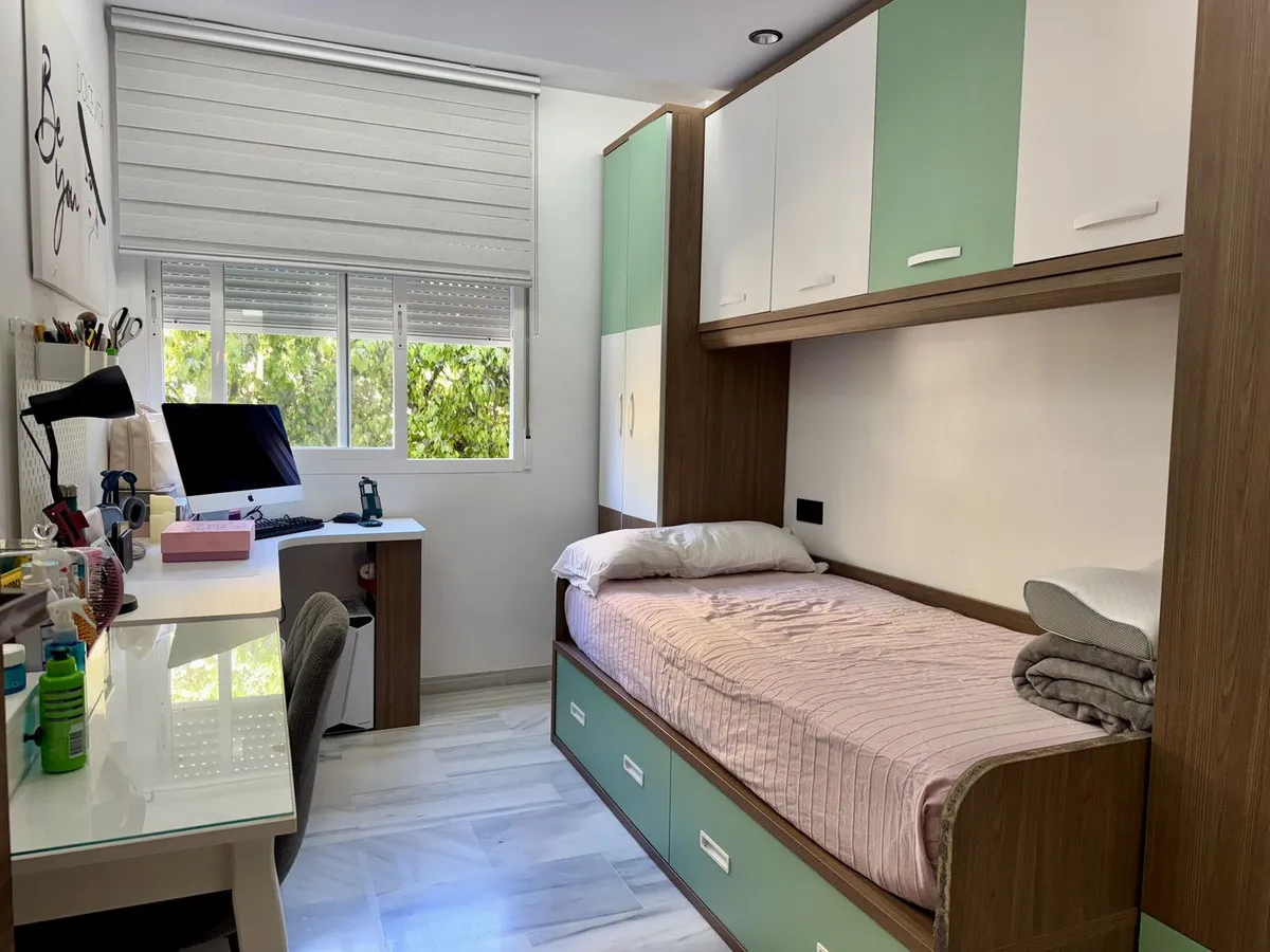 20865e3f-6f2f-485f-968c-d9f6290cc30d