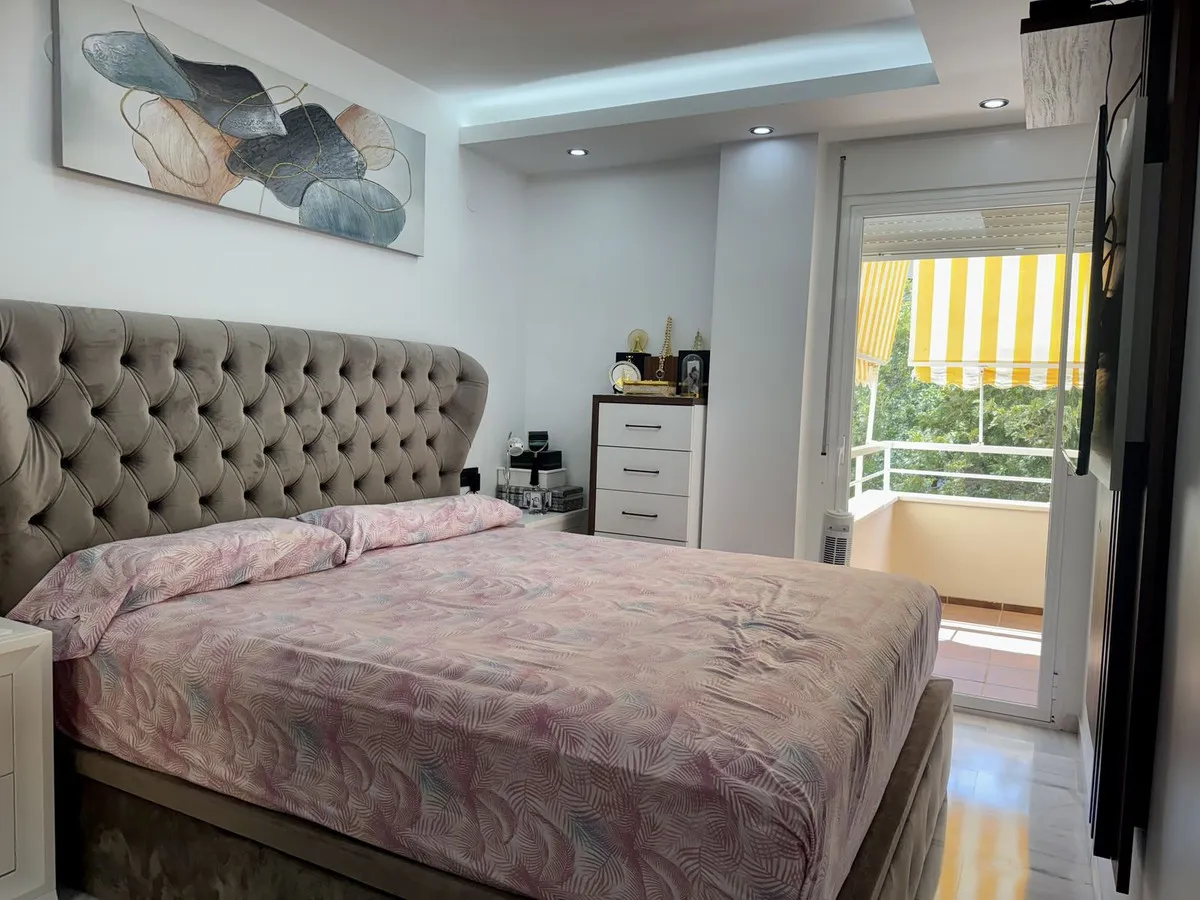 b4a6af33-171d-490c-9b57-d537e175bd63