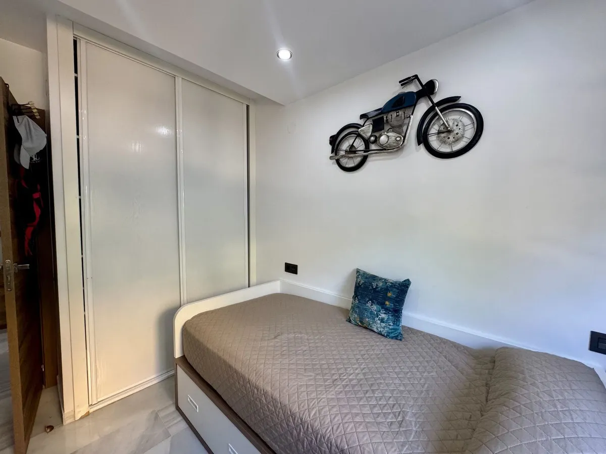 c90666c2-bf8a-40c6-8b06-1bc3dedda110