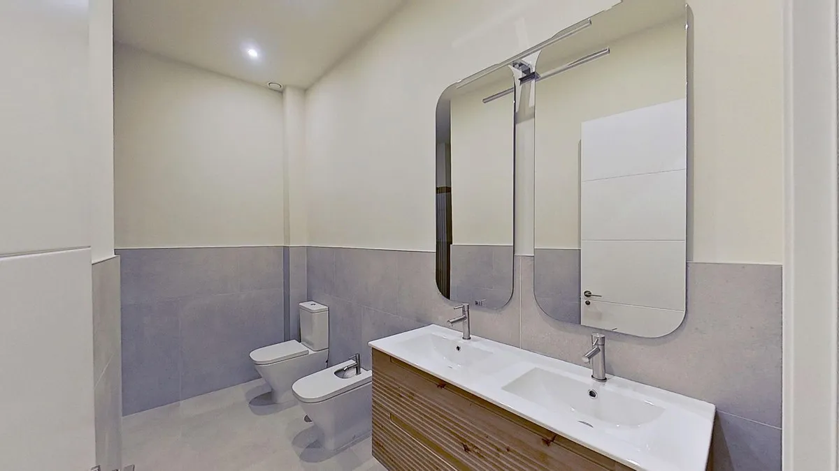 70927932-287b-4477-bb76-5ec67a910926