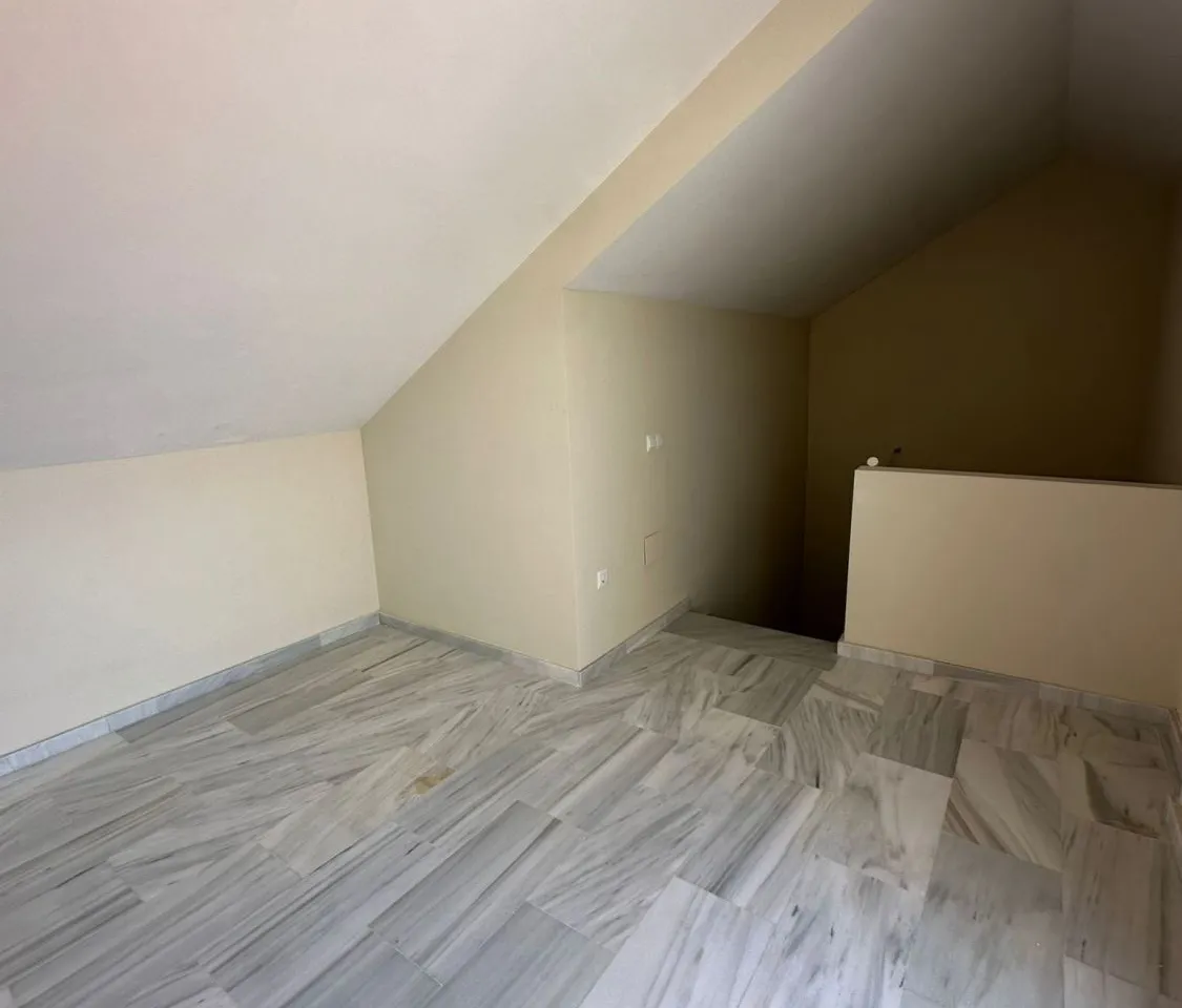 665b9386-3e9d-47c1-a31e-56814470ac37