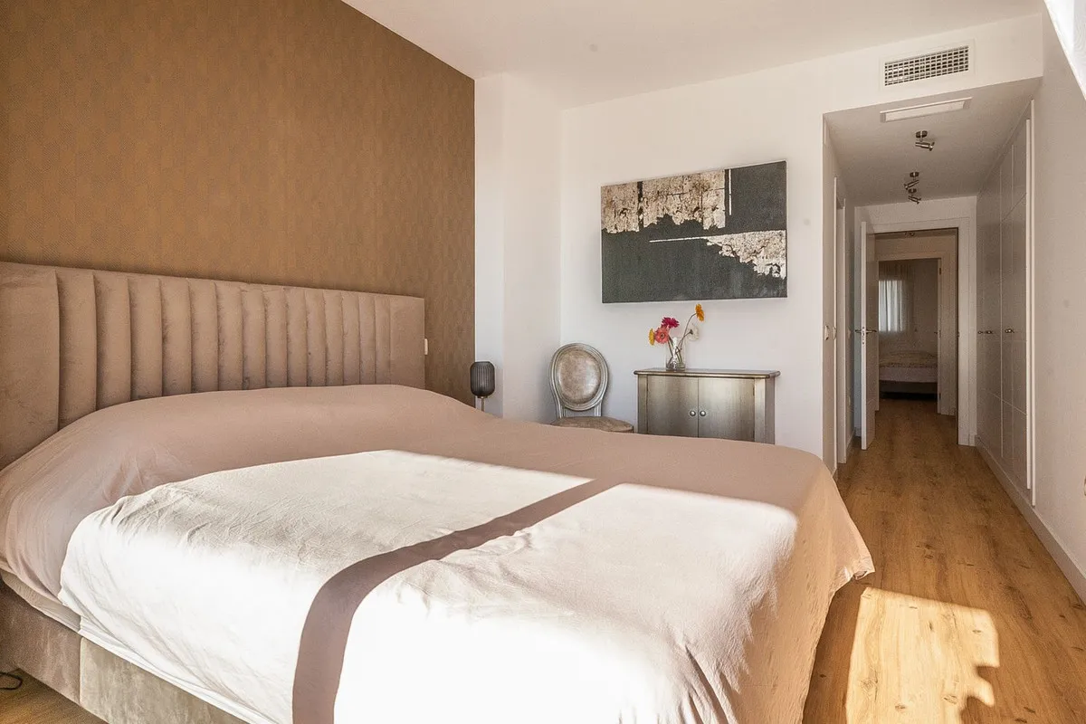 1cf48943-3d6f-4c1f-a16b-17cc97a374a1