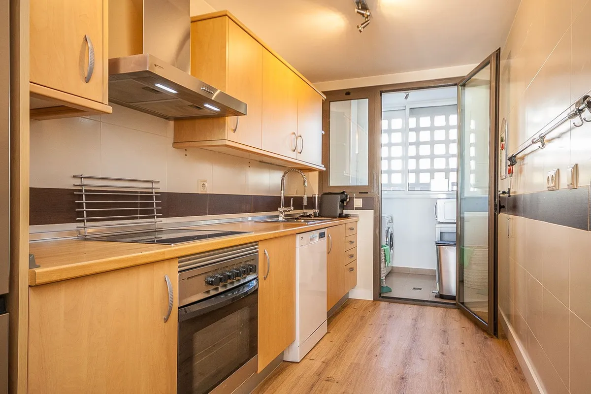 3a8700b5-9c54-4a16-9dd7-c0b2b756a553