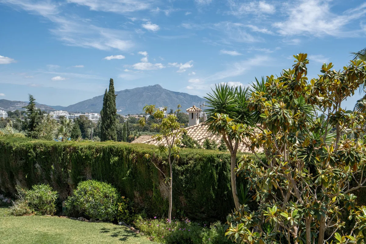 7b61afd7-13d4-4da0-b8f5-b796c4ced4ff