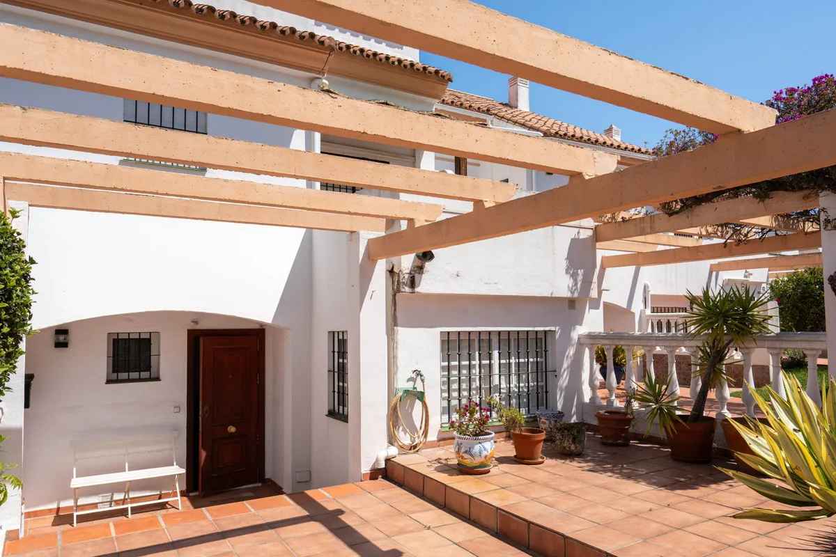 b4737a10-1d48-4ead-a2cf-b1b4e7e717c5