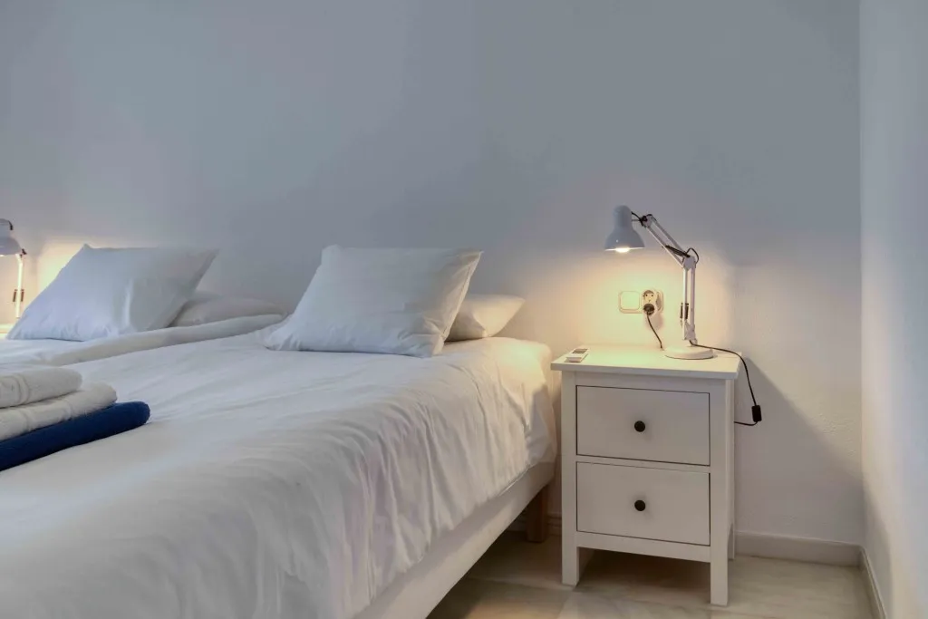 672c394c-05a8-4ae4-bbc4-556aa854336f