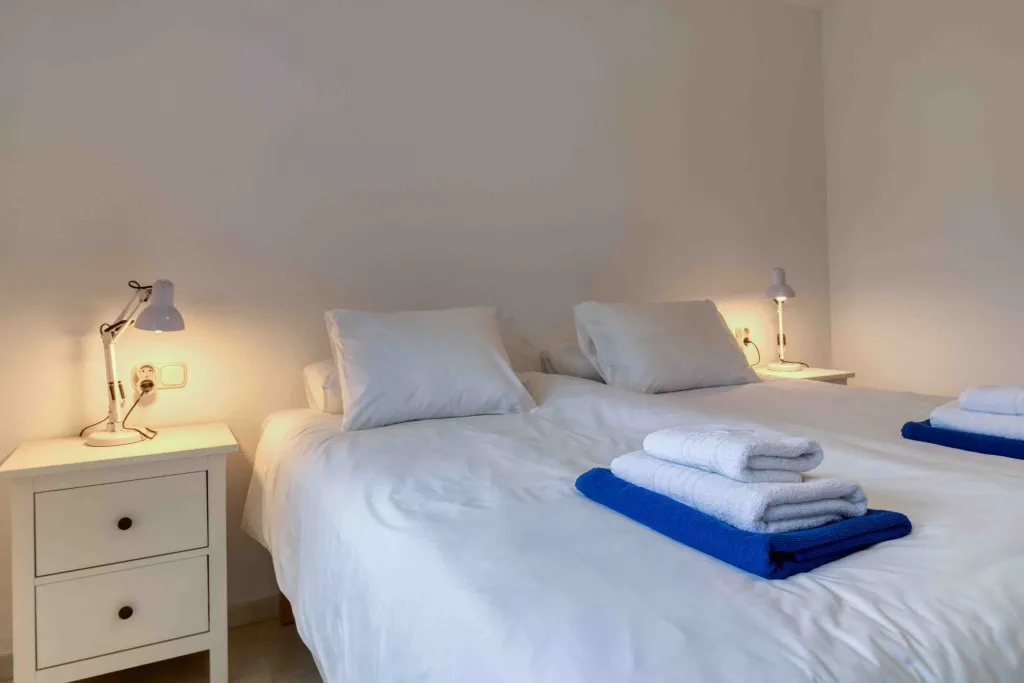 6d8fc988-393b-4d26-8b4c-ad0f2094eee3