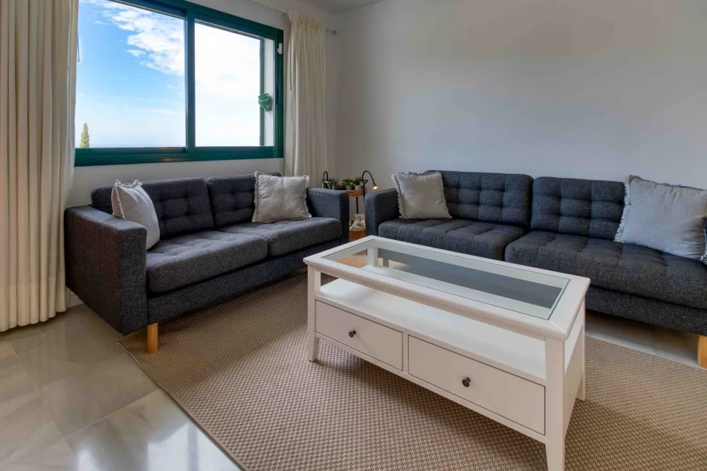 d92b2154-bd2c-4607-9bec-913e855a21d6